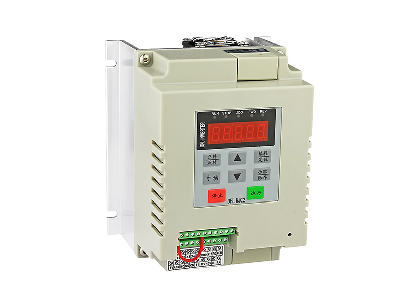 200N單相水泵變頻器，220V供水變頻器，恒壓供水變頻器