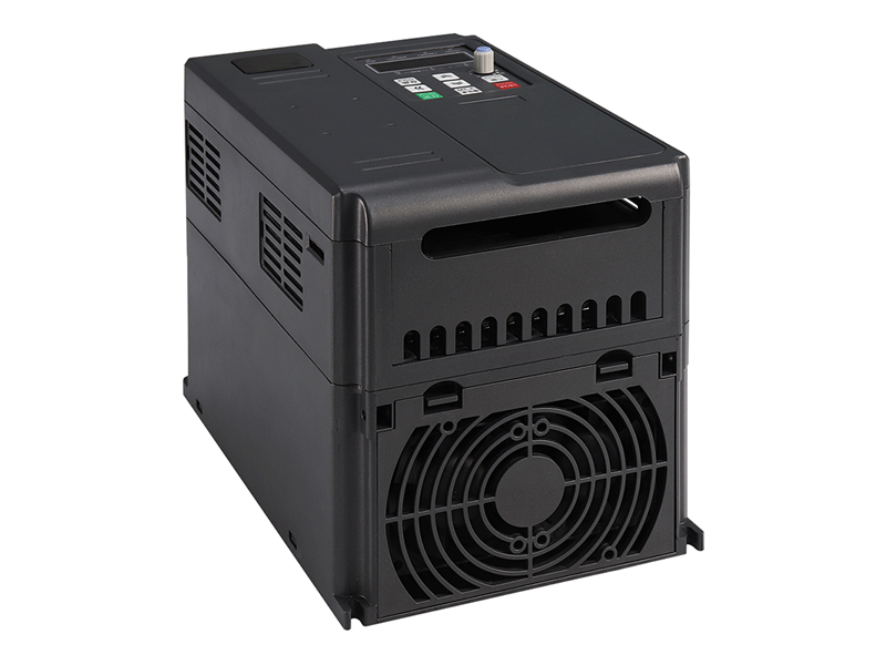 220轉(zhuǎn)380變頻器，單相220V輸入轉(zhuǎn)三相380V輸出變頻器